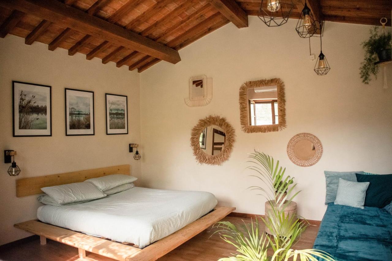 Social Garden - Private Room Calci Bagian luar foto
